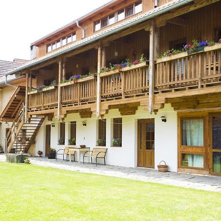 Selsky Dvur Apartment Kajov Exterior photo